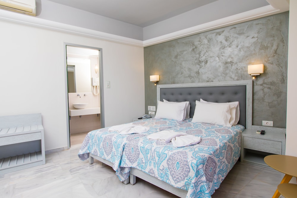 Anita Beach Hotel - Adults Only — Hotel rooms in Rethymnon