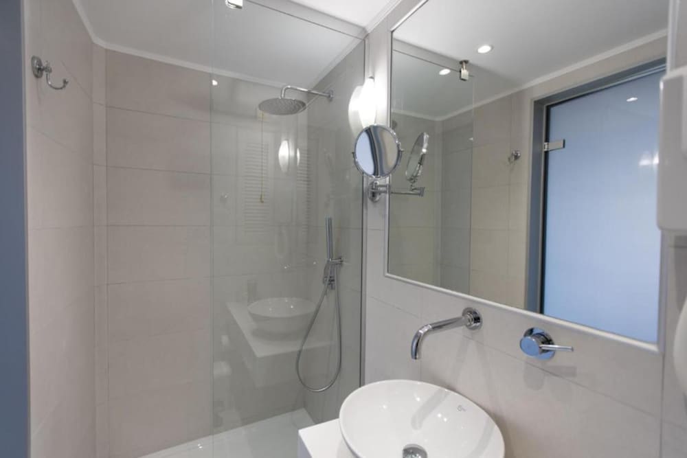 Anita Beach Hotel - Adults Only — Hotel rooms in Rethymnon