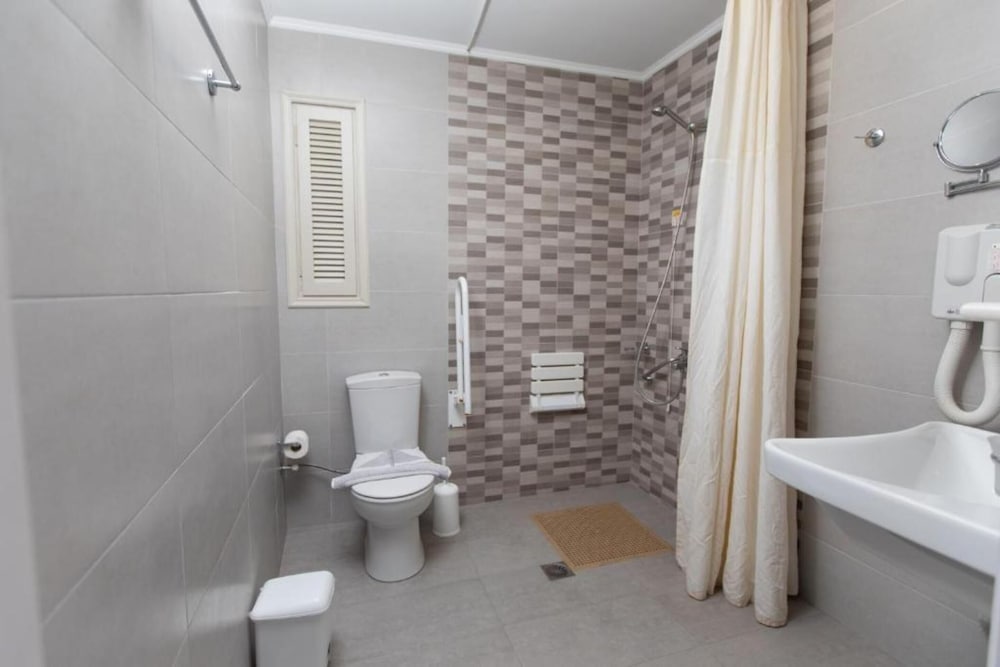 Anita Beach Hotel - Adults Only — Hotel rooms in Rethymnon