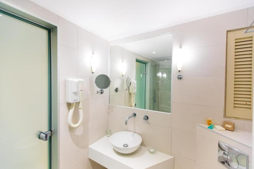 Anita Beach Hotel - Adults Only — Hotel rooms in Rethymnon