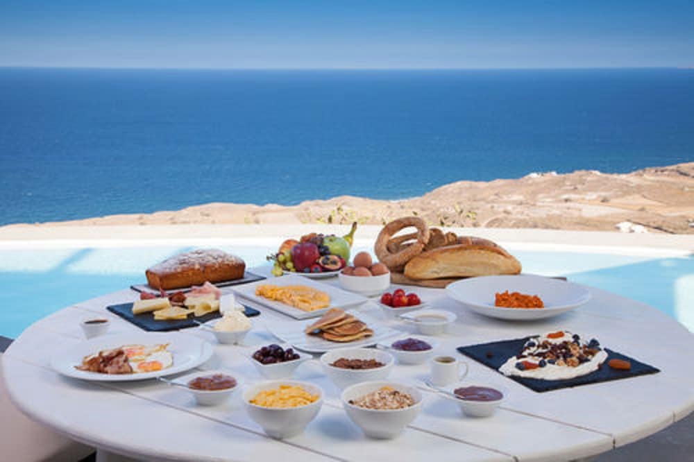 Dome Santorini Resort & Spa — Restaurant & bars in Imerovigli, South Aegean