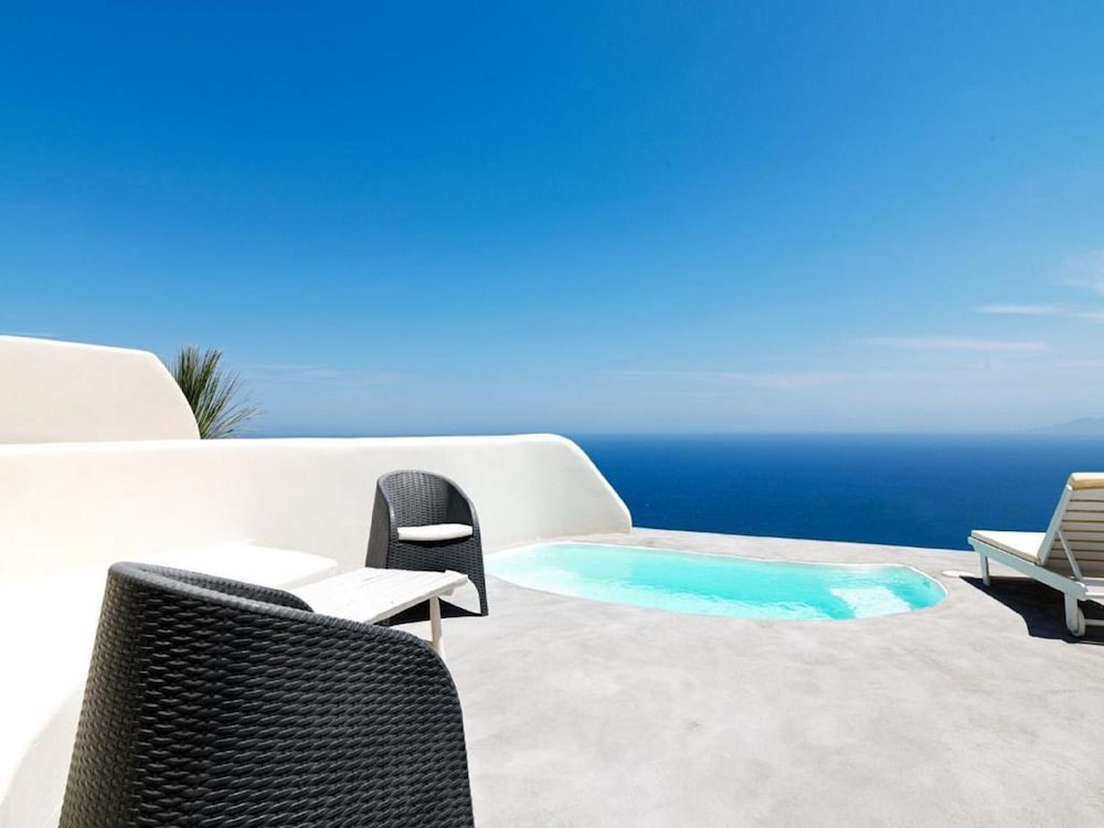 Dome Santorini Resort & Spa — Swimming pool in Imerovigli, South Aegean