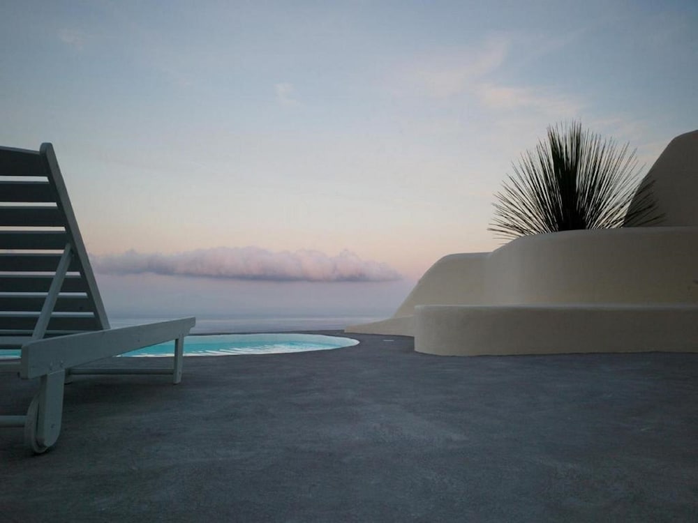 Dome Santorini Resort & Spa — Swimming pool in Imerovigli, South Aegean