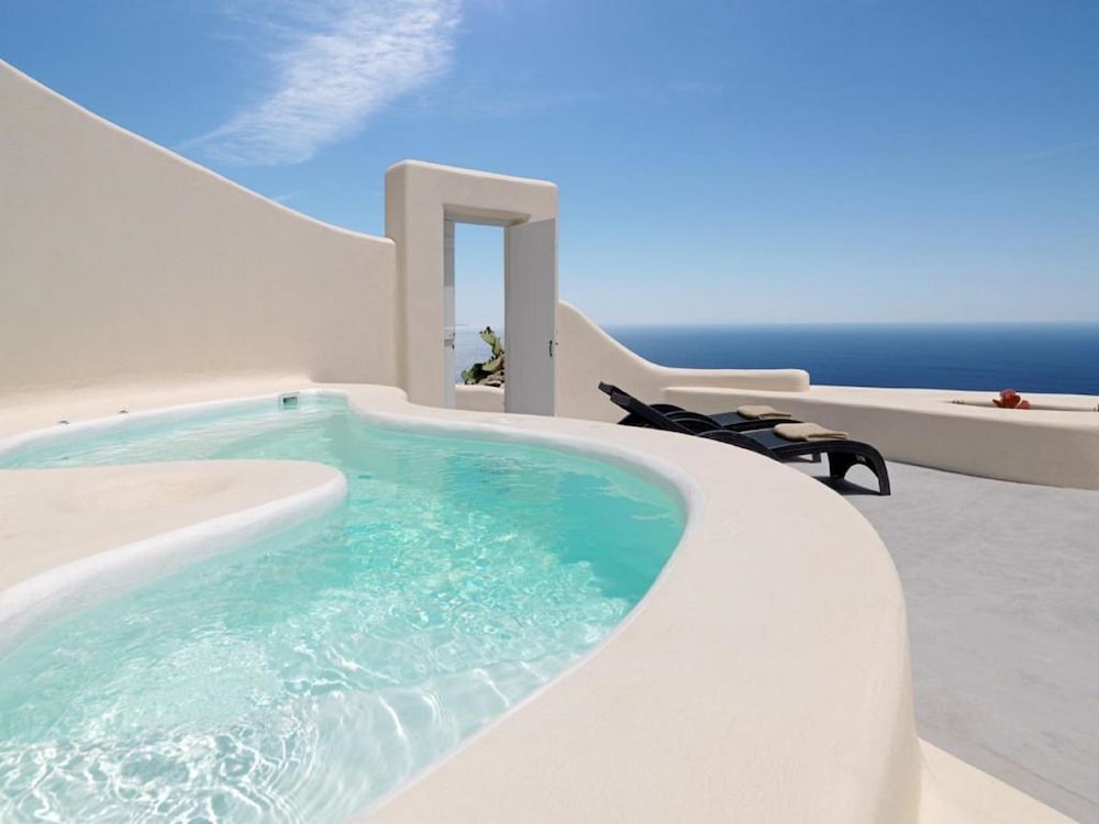 Dome Santorini Resort & Spa — Swimming pool in Imerovigli, South Aegean