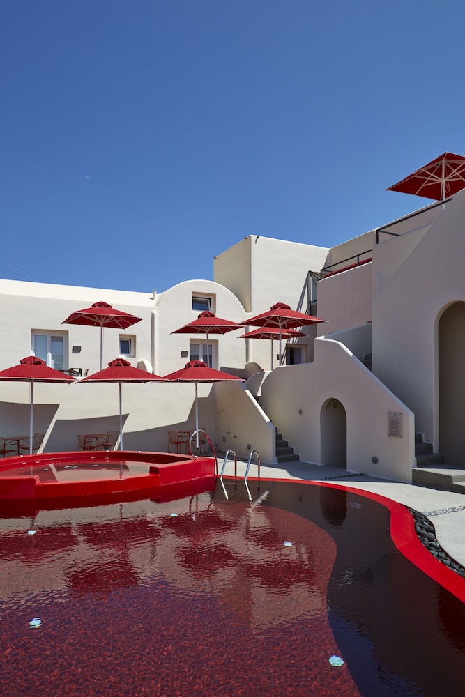 Art Hotel Santorini — Swimming pool in Pyrgos Kallistis, South Aegean