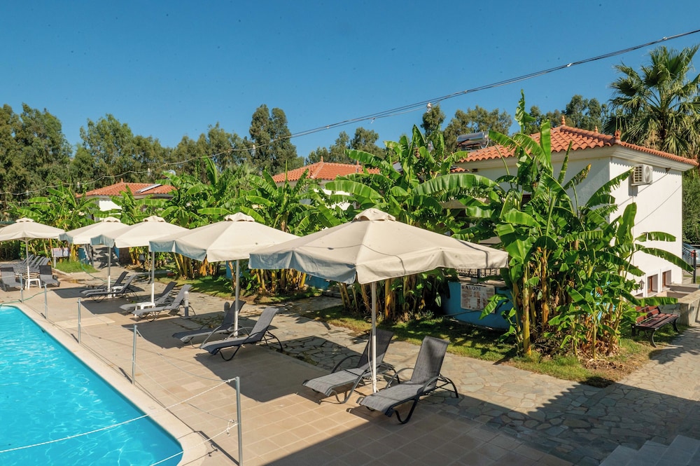 Kaloni village apartments — Swimming pool in Lesvos Island