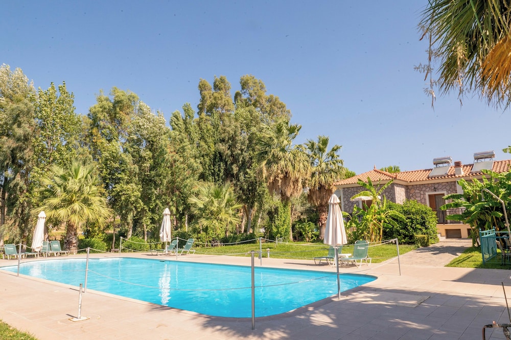 Kaloni village apartments — Swimming pool in Lesvos Island