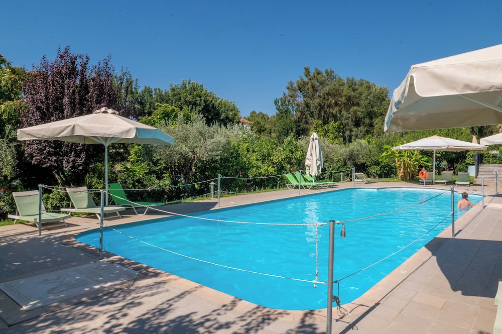 Kaloni village apartments — Swimming pool in Lesvos Island