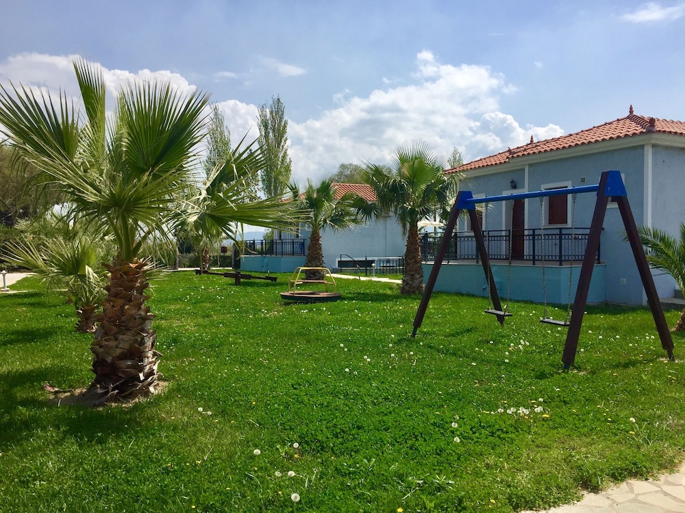 Kaloni village apartments — Attractions for children in Lesvos Island