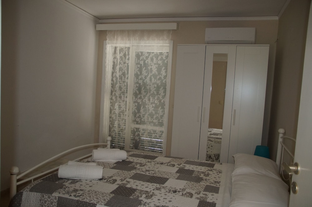 Akti Anastasia — Hotel rooms in Acharavi, Ionian Islands