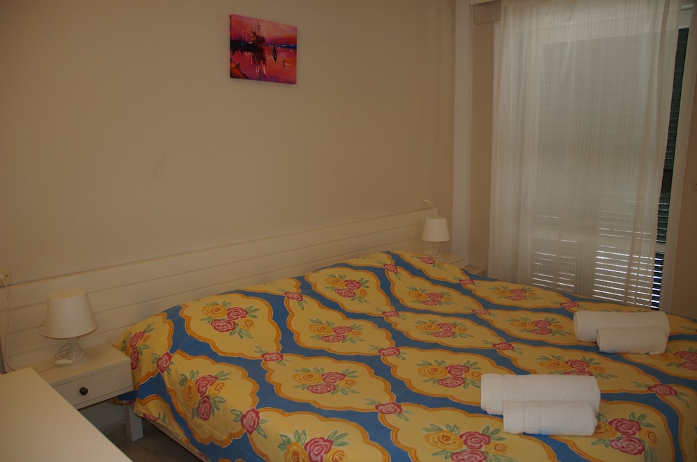Akti Anastasia — Hotel rooms in Acharavi, Ionian Islands