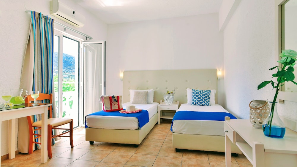 Ibiscus Hotel Malia — Hotel rooms in Malia