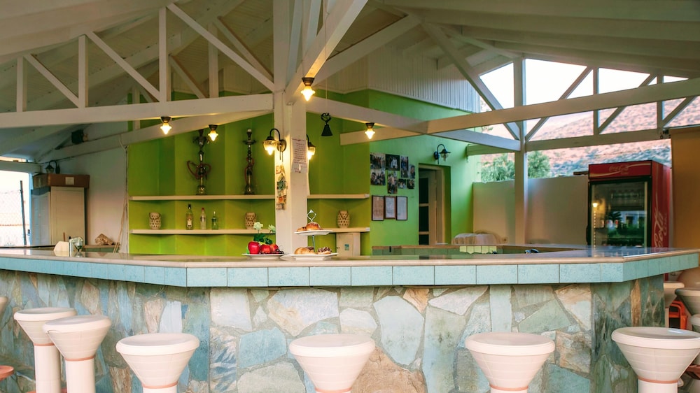 Ibiscus Hotel Malia — Restaurant & bars in Malia