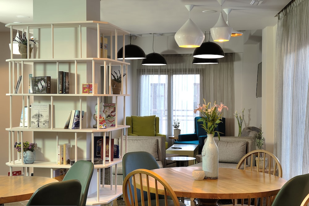 Elia Bettolo — Restaurant & bars in Chania