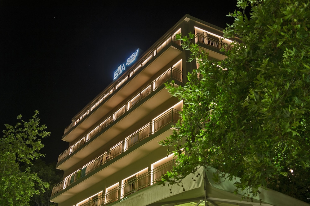 Elia Bettolo — Hotel building in Chania