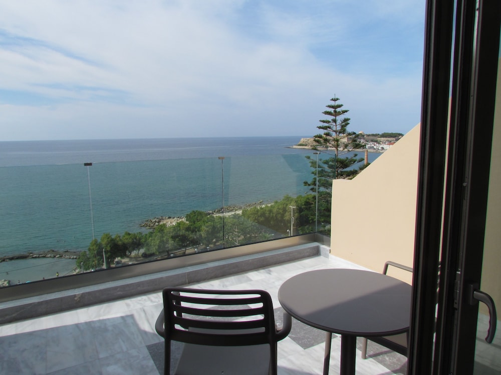 Archipelagos Hotel — Hotel rooms in Rethymnon