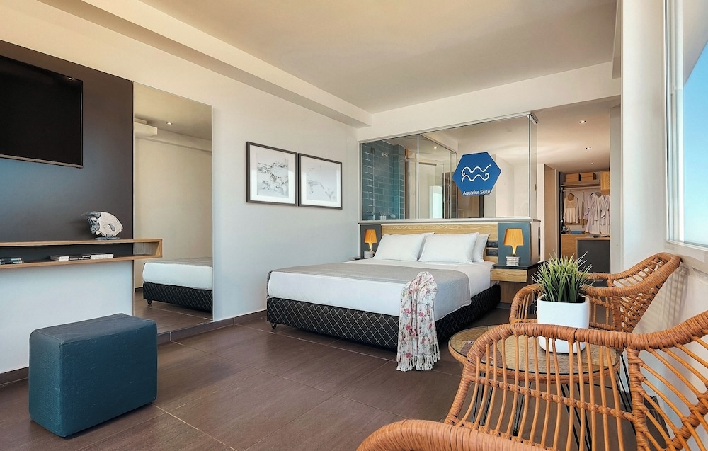 Enorme Infinity Beach ex Infinity Blue — Rooms in Hersonissos