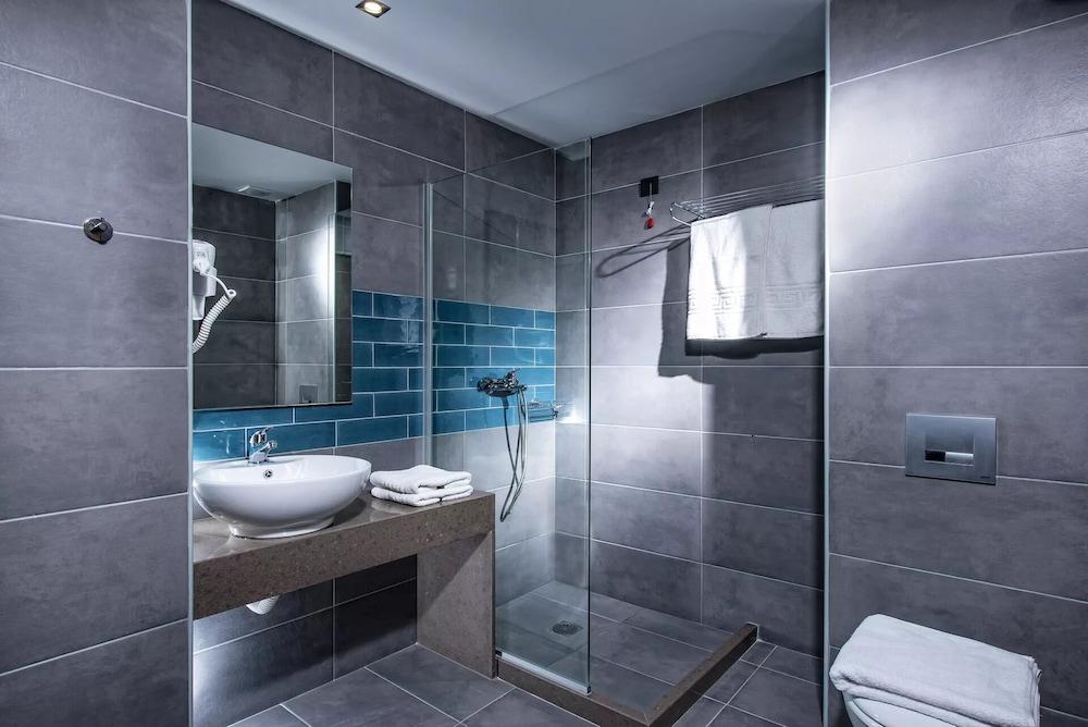 Enorme Infinity Beach ex Infinity Blue — Rooms in Hersonissos