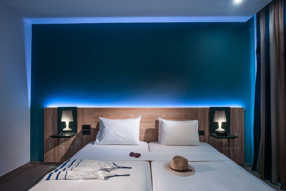 Enorme Infinity Beach ex Infinity Blue — Rooms in Hersonissos
