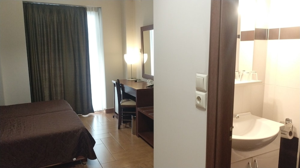 Ambrosia Suites & Aparts — Hotel rooms in Athens, Attica