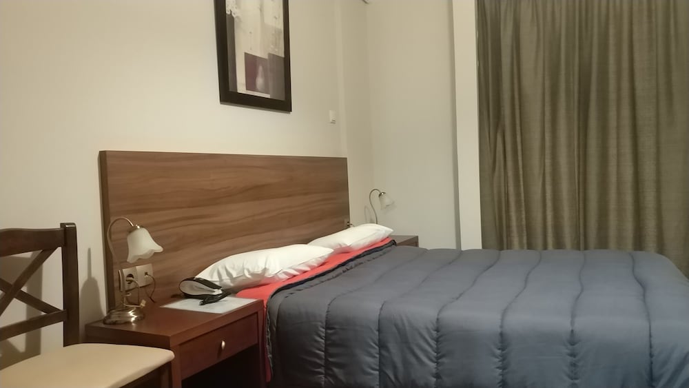 Ambrosia Suites & Aparts — Hotel rooms in Athens, Attica