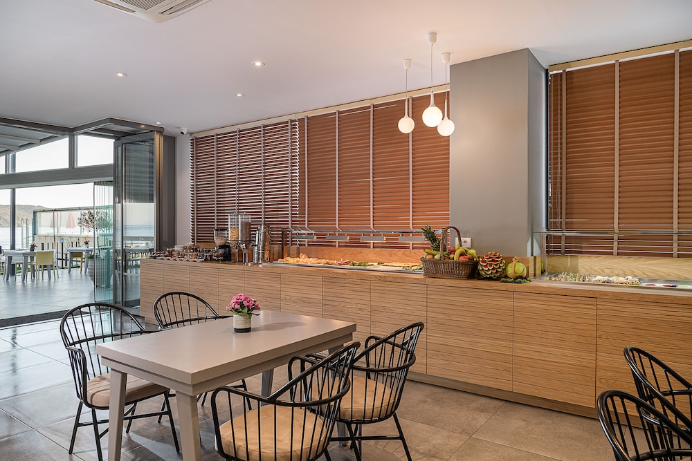 Elia Agia Marina Hotel — Restaurant & bars in Chania