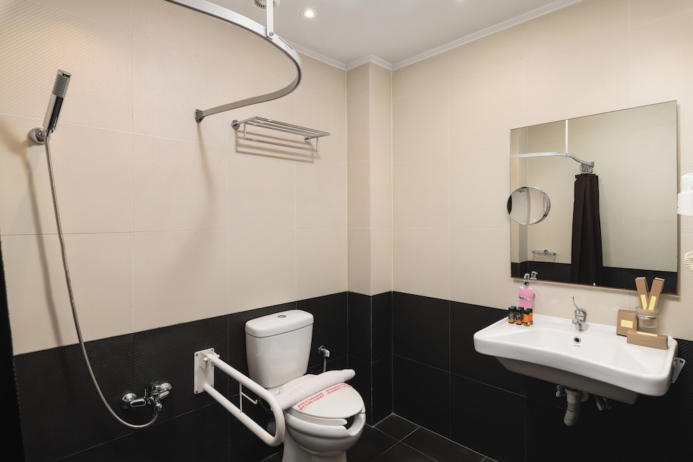 Elia Agia Marina Hotel — Hotel rooms in Chania