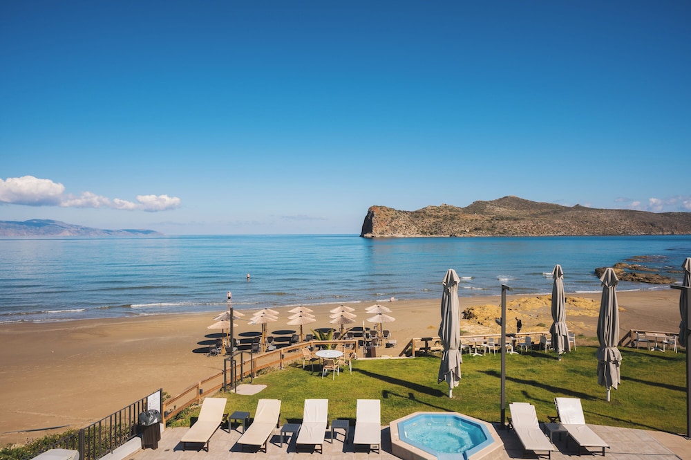 Elia Agia Marina Hotel — Beach in Chania