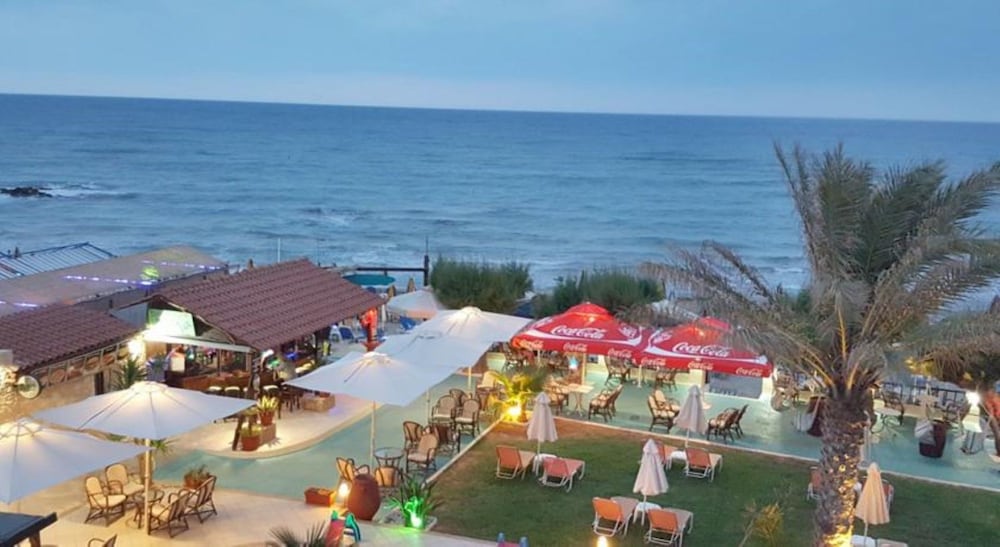 Malliotakis Beach Hotel by Checkin — Restaurant & bars in Stalida