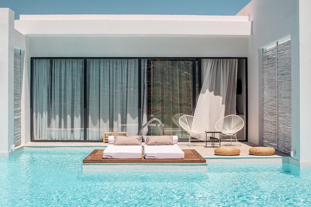 Casa Cook Rhodes — Swimming pool in Kolymbia, South Aegean