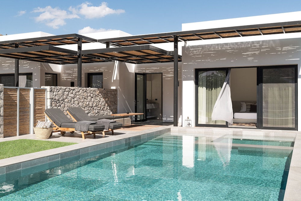 Casa Cook Rhodes — Swimming pool in Kolymbia, South Aegean