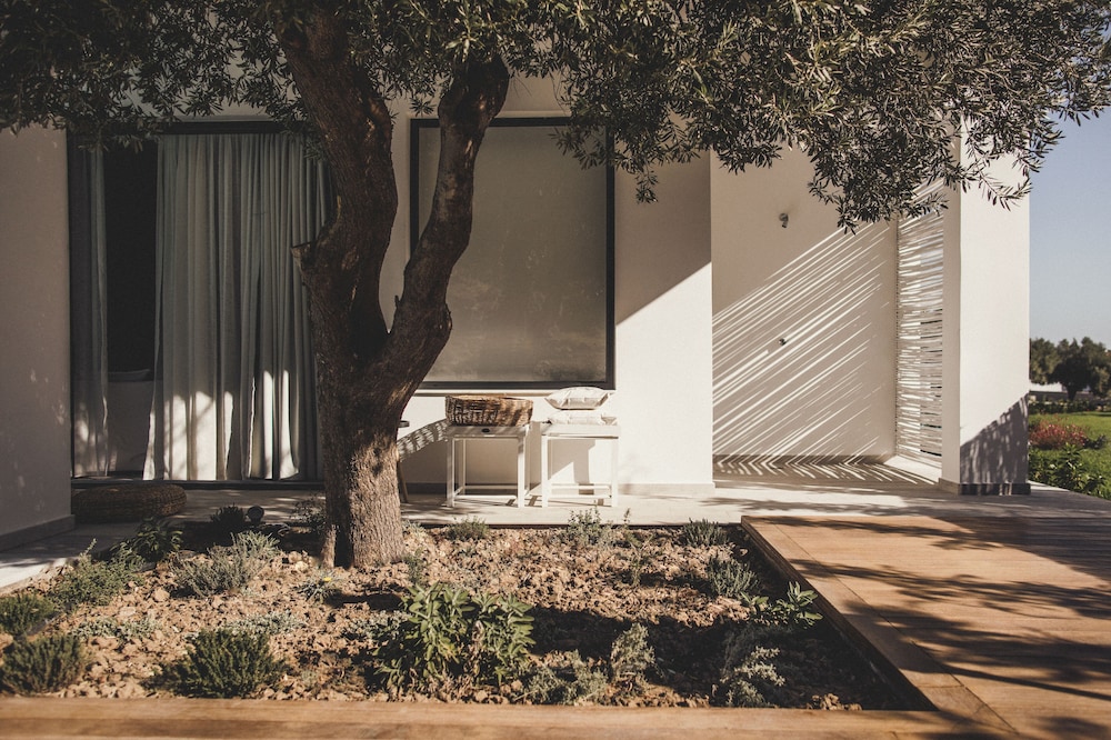 Casa Cook Rhodes — Hotel building in Kolymbia, South Aegean