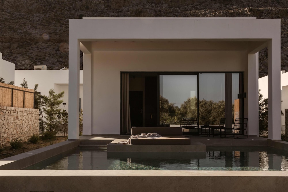 Casa Cook Rhodes — Swimming pool in Kolymbia, South Aegean