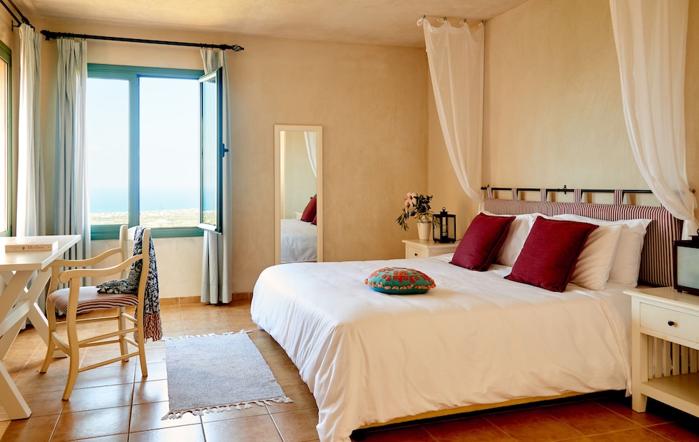 Village Heights Resort — Hotel rooms in Hersonissos