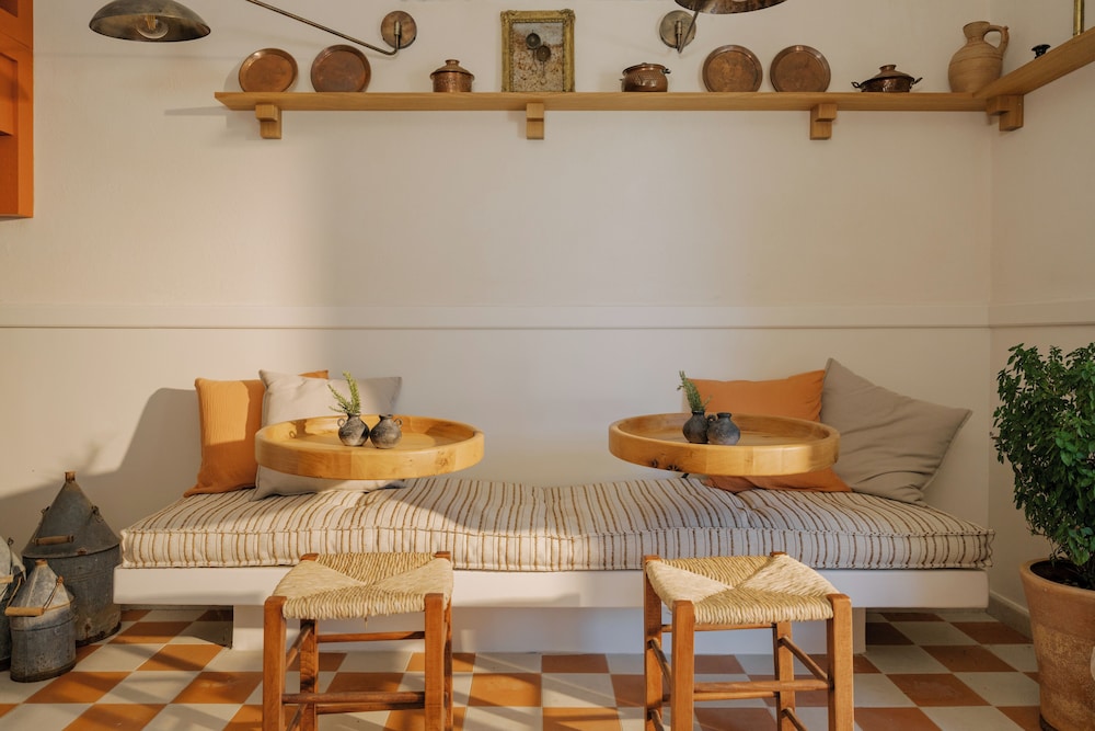 Village Heights Resort — Hotel rooms in Hersonissos
