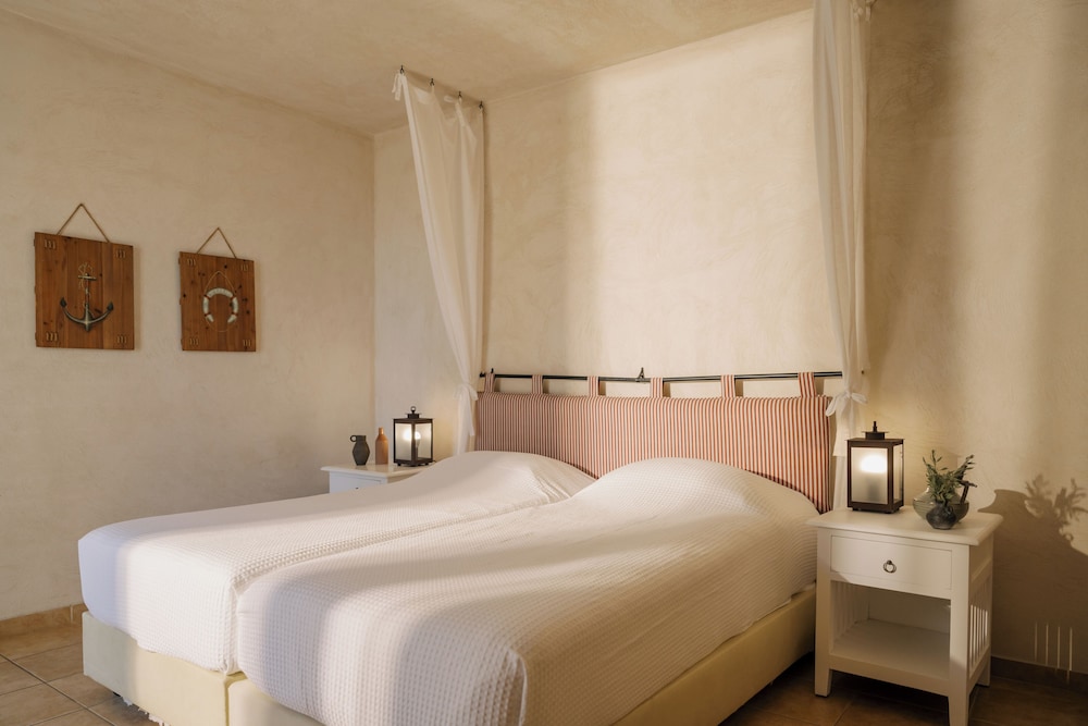 Village Heights Resort — Hotel rooms in Hersonissos