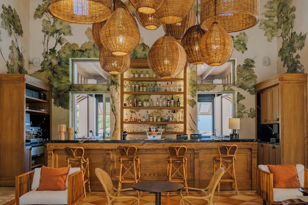 Village Heights Resort — Restaurant & bars in Hersonissos