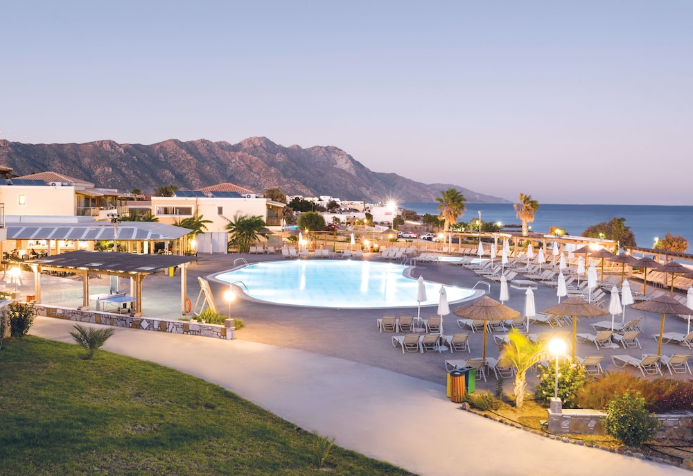 Grand Blue Beach Hotel — Swimming pool in Kardamena, South Aegean