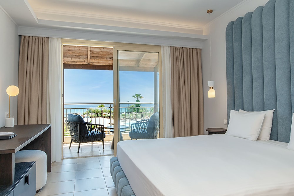 Grand Blue Beach Hotel — Hotel rooms in Kardamena, South Aegean