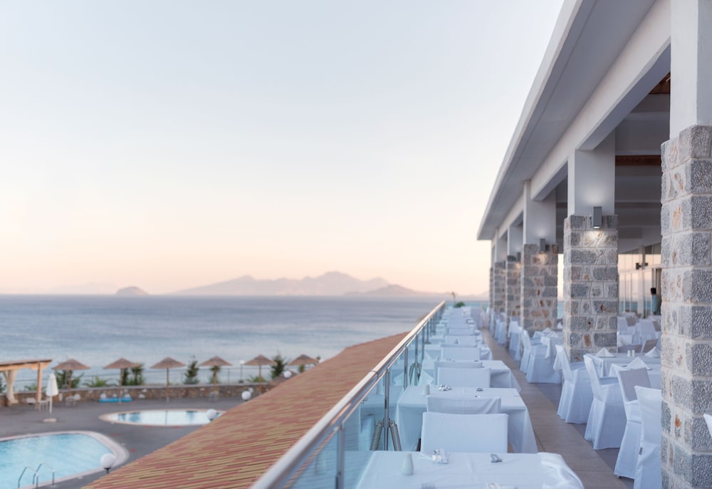 Grand Blue Beach Hotel — Restaurant & bars in Kardamena, South Aegean