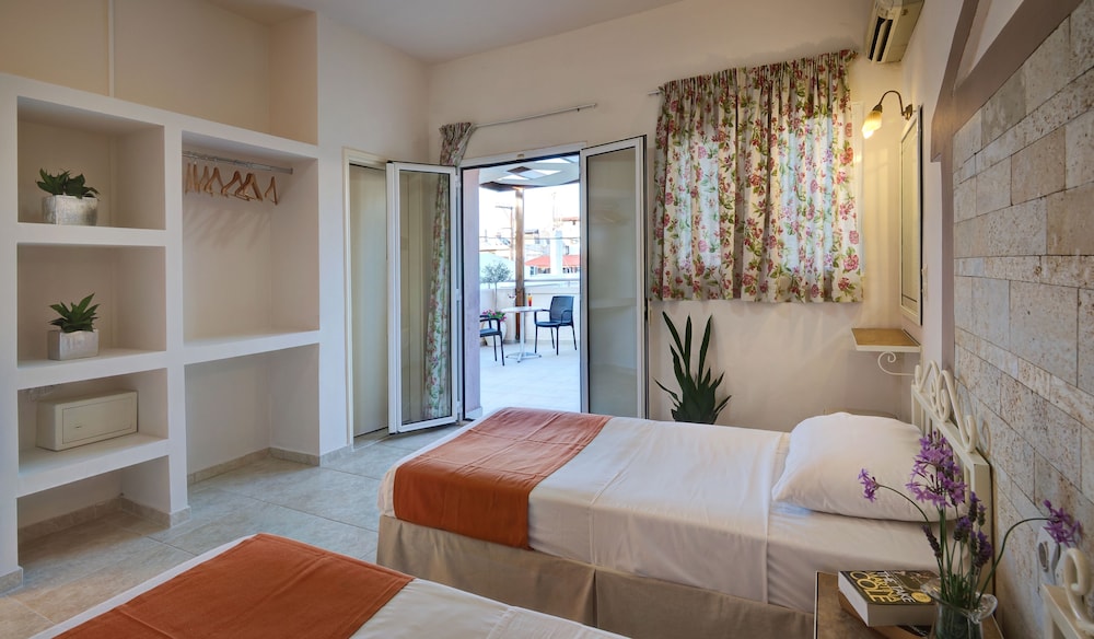 Le Palme — Rooms in Malia