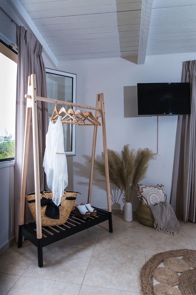 Le Palme — Rooms in Malia