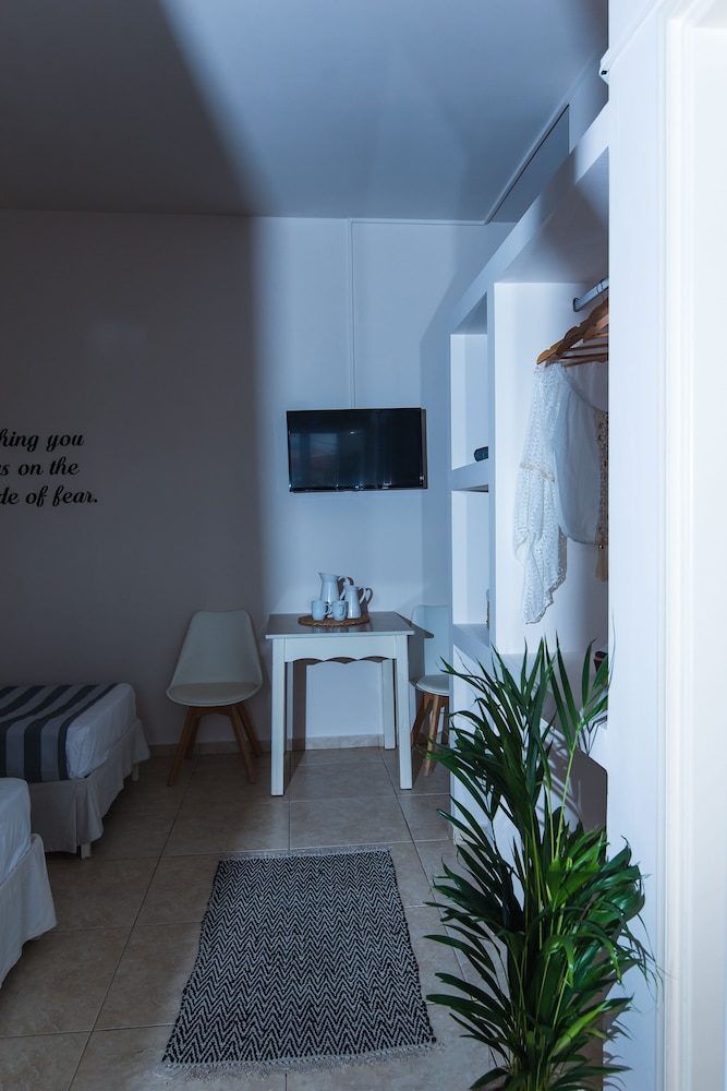 Le Palme — Rooms in Malia