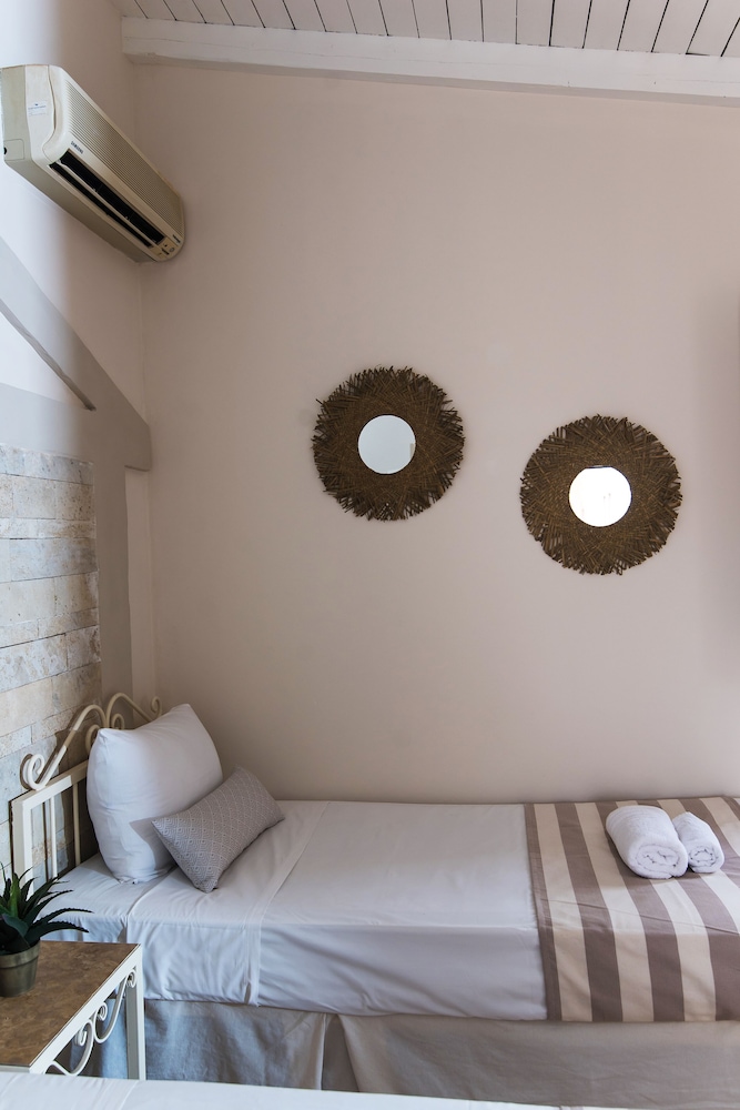Le Palme — Rooms in Malia