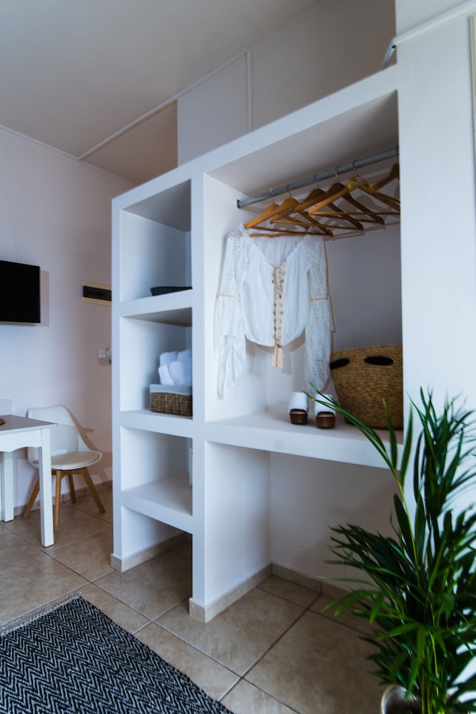 Le Palme — Rooms in Malia