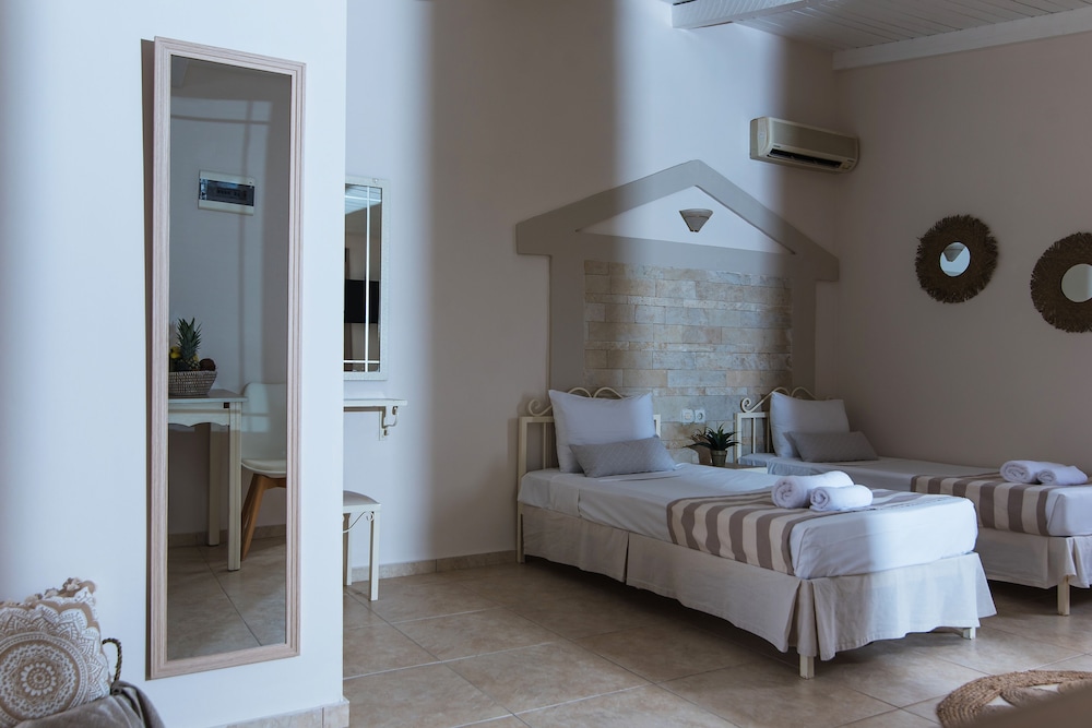 Le Palme — Rooms in Malia