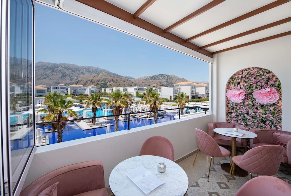 Anemos Luxury Grand Resort — Restaurant & bars in Georgioupolis