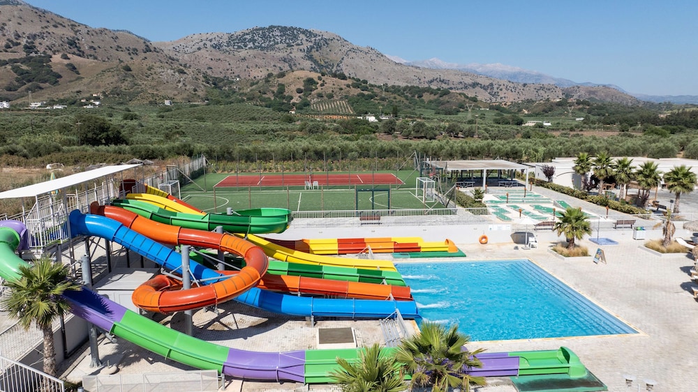 Anemos Luxury Grand Resort — Sports & recreation in Georgioupolis