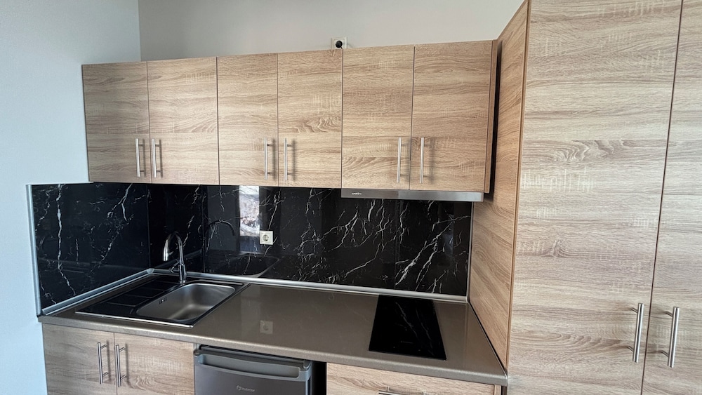 Coralli Apartments — Hotel rooms in Pefkos, South Aegean