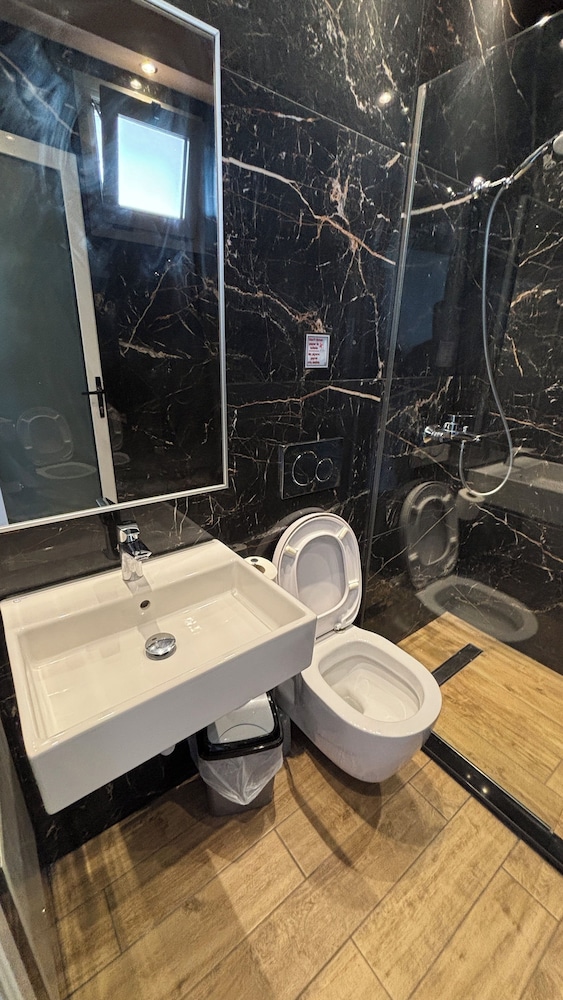 Coralli Apartments — Hotel rooms in Pefkos, South Aegean